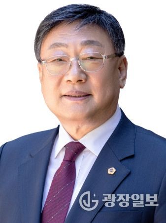 서울시의회 김영철 의원