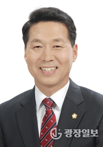 박찬흥 의원(춘천, 경제산업위원회위원장)