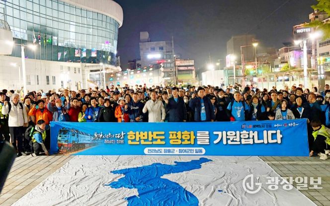 열차 내에서 인문학 강연, 문화 공연 운영