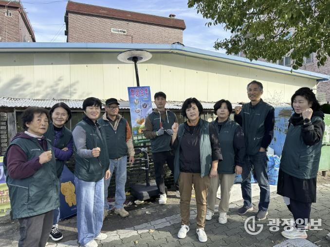 동두천시 불현동 주민자치위원회, '환경 지키미 가로등' 설치