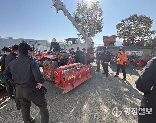 강진소방서, ‘농기계 사고’ 대응 협의 및 구조 실습 진행