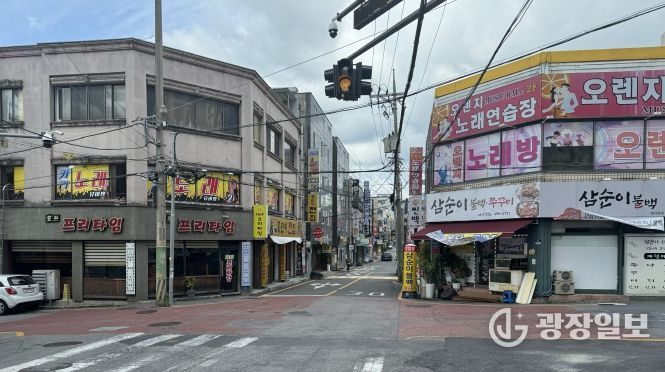 봉선동 먹자골목 전경