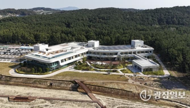 개관식을 앞둔 태안해양치유센터 전경.