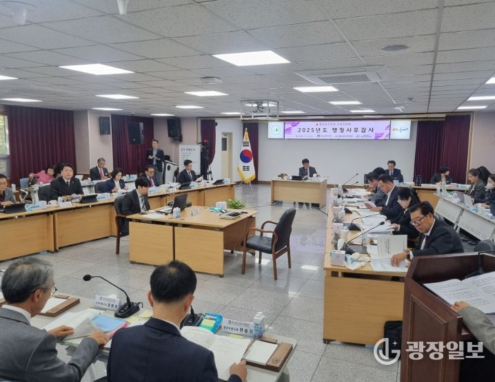 경남도 교육위, 도교육청 행정사무감사 착수