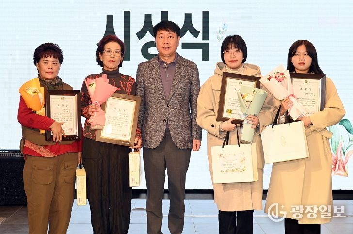 부평정신건강복지센터, ‘2025년 사업성과보고회 - 함께 성장한 우리, 폭싹 속았수다’ 마쳐