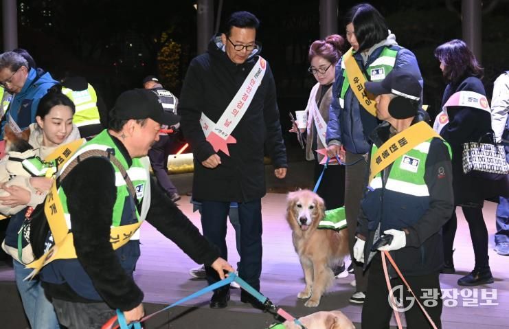 연수구, 반려견 순찰대 ‘연수지킴댕댕이’ 민․관․경 야간 순찰