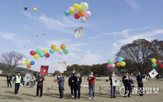 지난해 11월 23일 해미읍성에서 열린 제8회 서산해미읍성 연날리기 대회