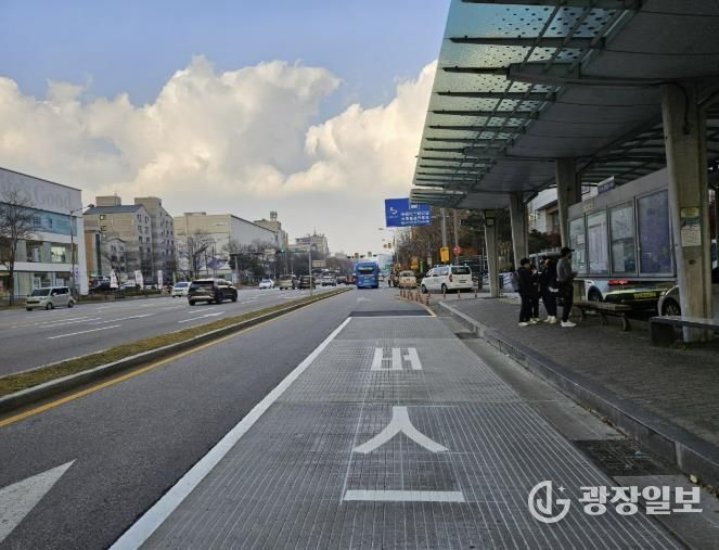 수원시 권선구, 수원버스터미널 버스정류장 도로 ‘콘크리트 업그레이드’시범사업 시행