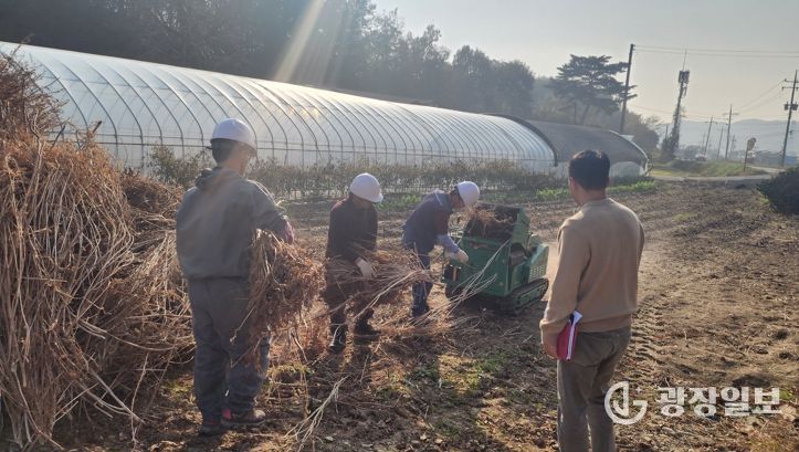 충남도, 영농부산물 연말까지 집중 파쇄 지원