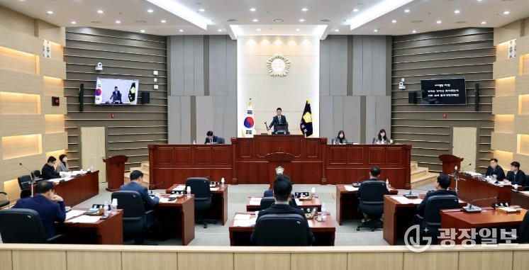 성주군의회, 제2차 정례회 순항 중...
