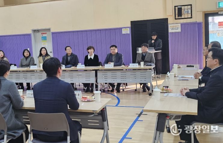 청소년지도사와 현장 소통 간담회