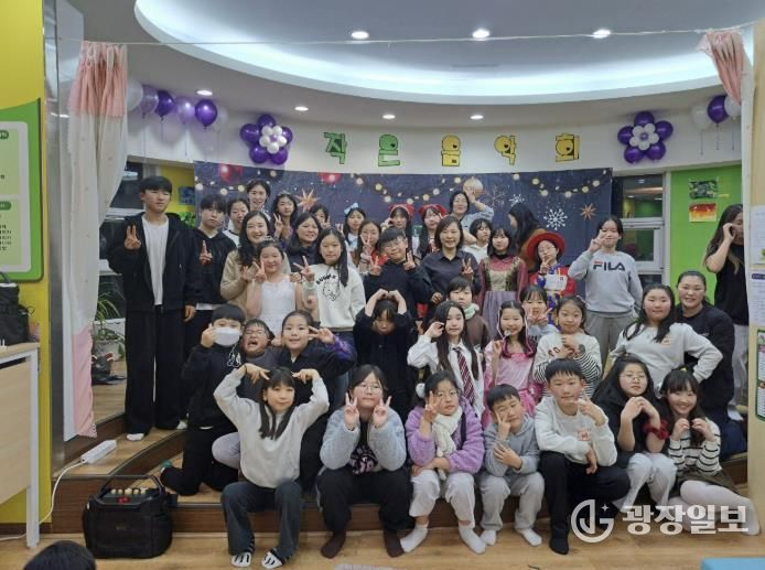 포천시 이동작은도서관, 2025 송년 음악회 및 사진전시전 개최