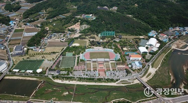 거창스포츠파크 전경