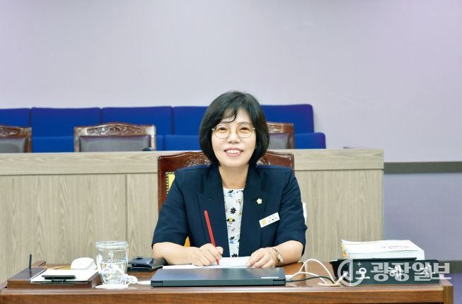 오혜자 양평군의회의장