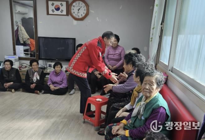 김완섭 홍성군 갈산면장, 새해 첫 행보는 '현장'