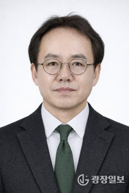 이기석 복지국장