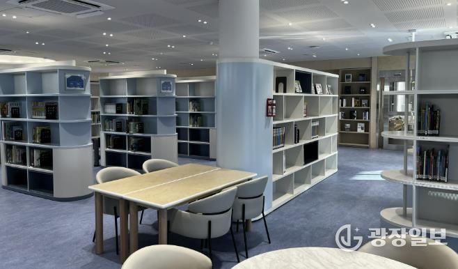 봉담와우도서관 2층 어린이자료실