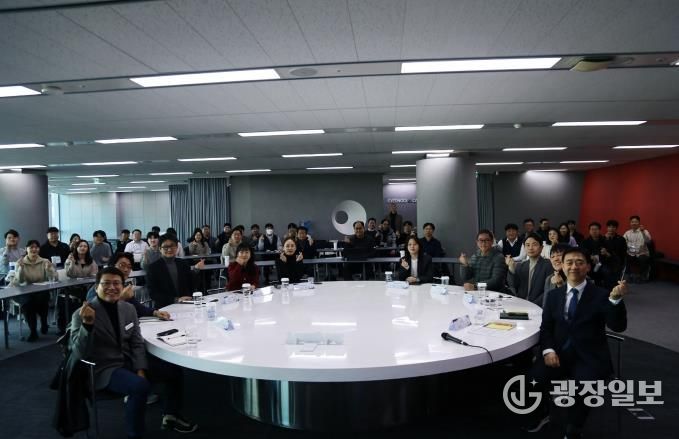 경기도, 6개 AI 클러스터 개소 최종 점검…AI기업·지자체 협력간담회 개최