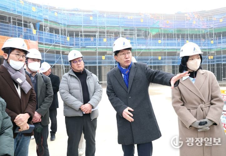 복합스포츠타운 내 야구장 및 육상경기장, 실내체육관 건립사업 현장 방문