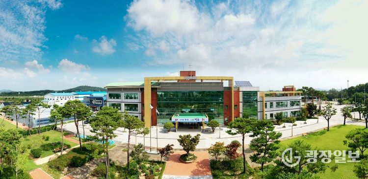 정읍시, 축산 악취 ‘미생물’로 잡는다… 공모 선정돼 20억원 확보