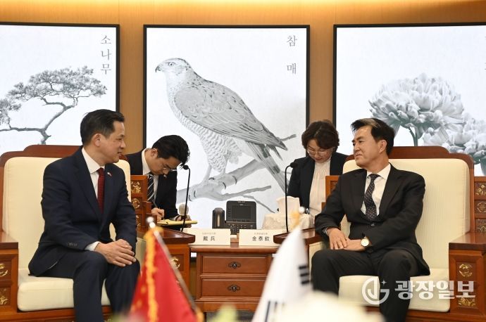 김태흠 지사, 다이빙 주한 중국대사 접견