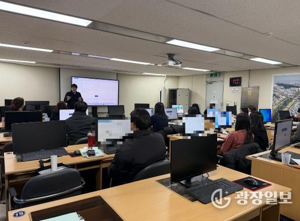 오산시, ‘누구나 돌봄’ 사업 담당자 교육 실시…현장 실무 역량 강화