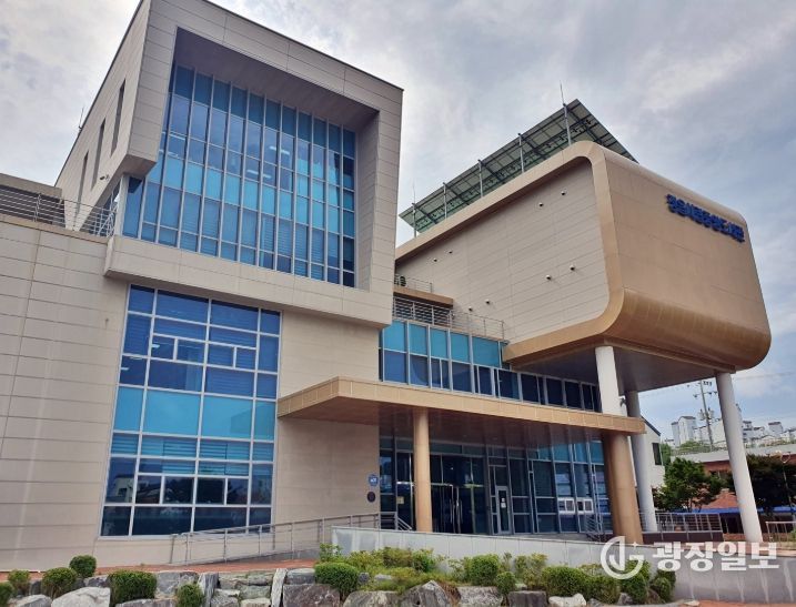 정읍시립도서관