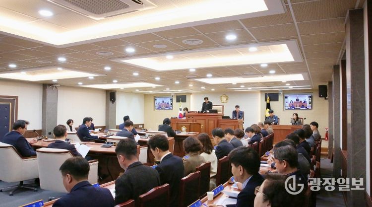 제382회 임시회 제2차 본회의