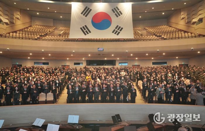 춘천시민과 함께 울린 제107주년 3·1절의 함성