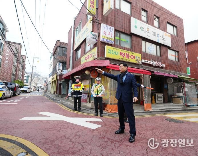 성북구, 개학 맞아 어린이 교통안전 캠페인 실시