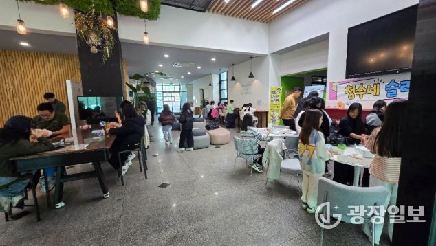 화천 청소년 수련관의 화천 청소년 복합 여가공간인 청플러스존이 지난 14일 운영을 시작했다.