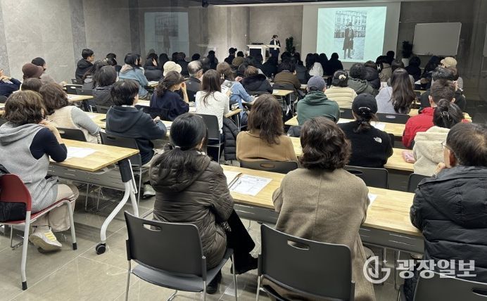 2025년 「중앙도서관 인문숲」 명사초청특강 운영사진