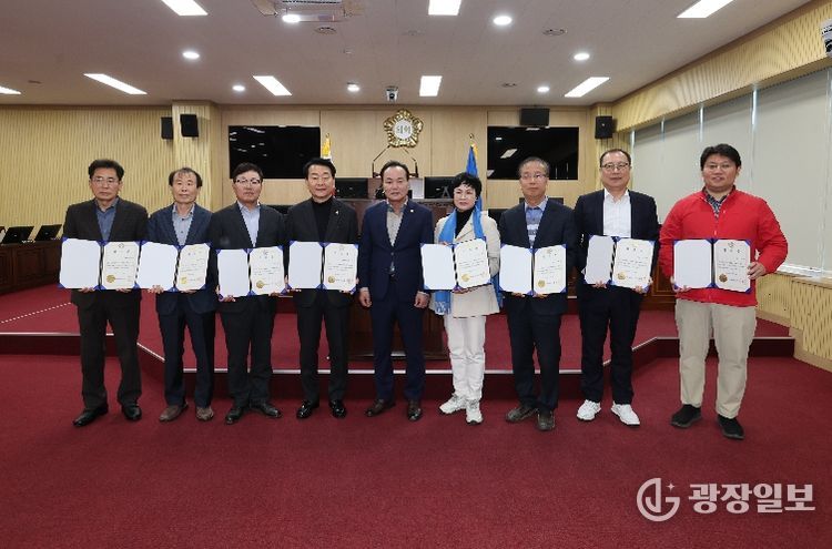 청주시의회, 2025회계연도 결산검사위원 위촉