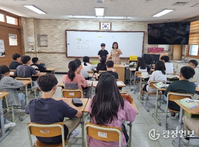 ‘교실 안 1:1 밀착 지원 수업보듬이’ 2차 공모 실시