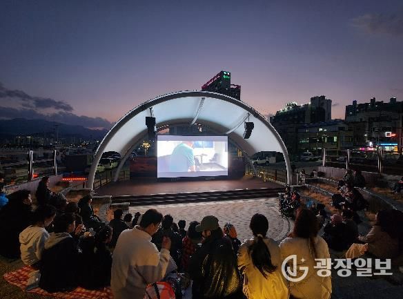 속초 선셋시네마 전경